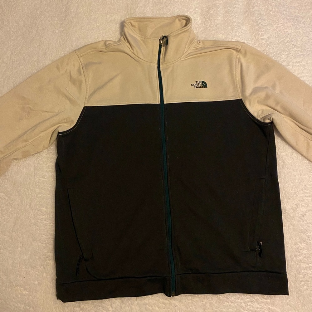 North face sweater